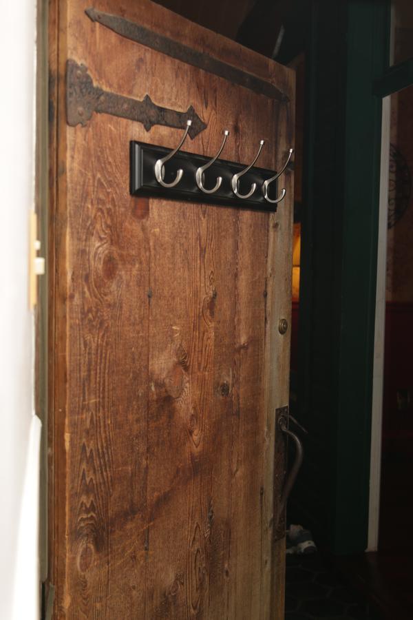 Skye Cottage Bed & Breakfast Central  City Bagian luar foto